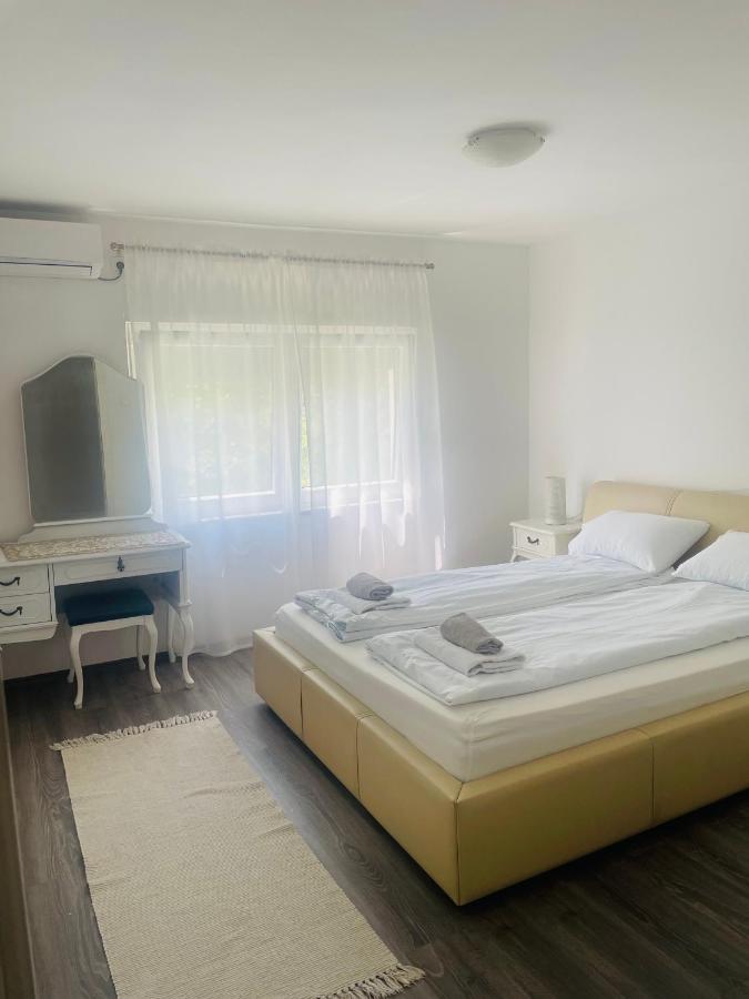 Mamma Mia! Apartment Mostar Exterior photo